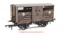 R60287 Hornby SR Cattle Wagon number 53698 - SR Brown